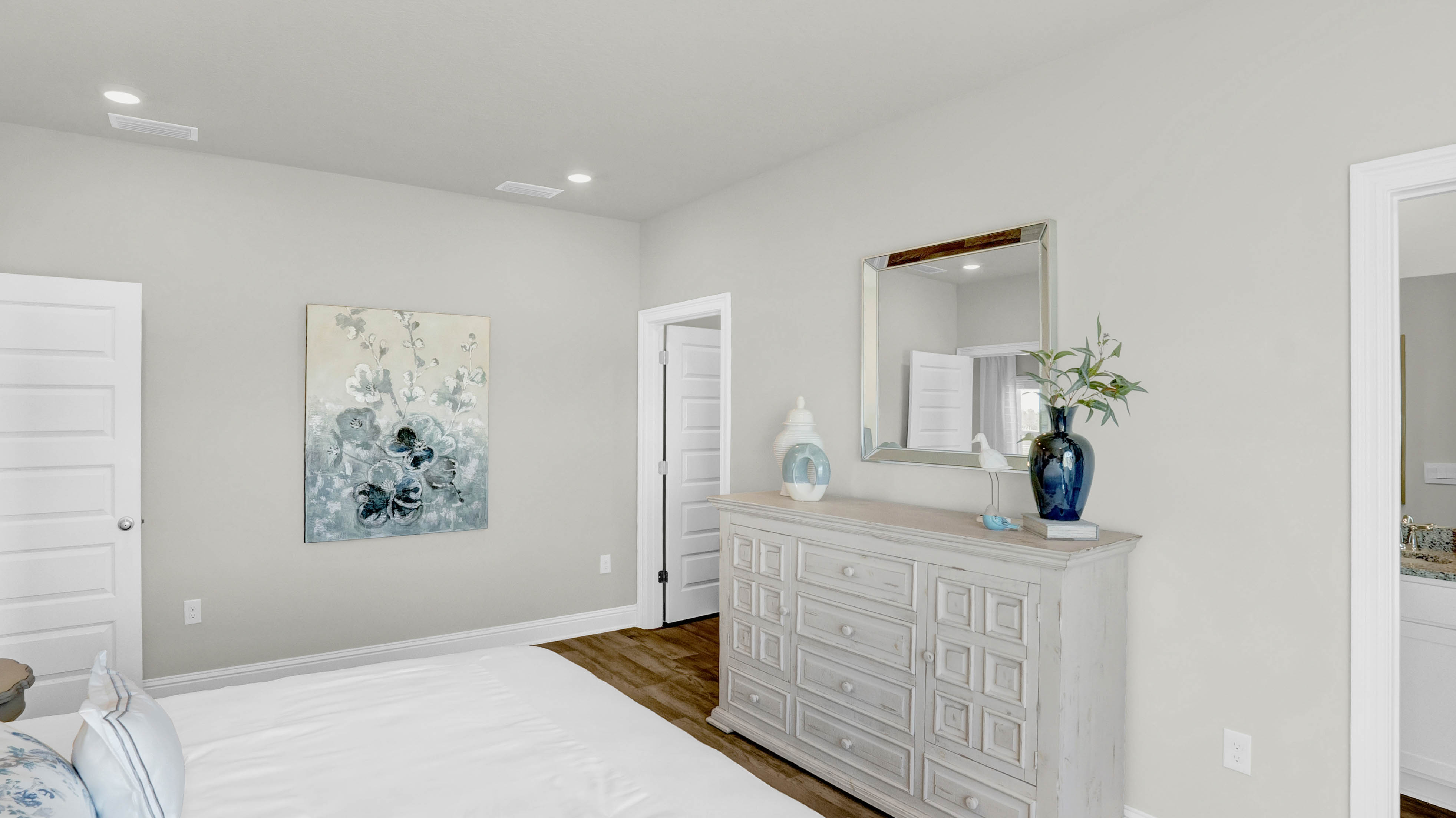 Julia new home interior