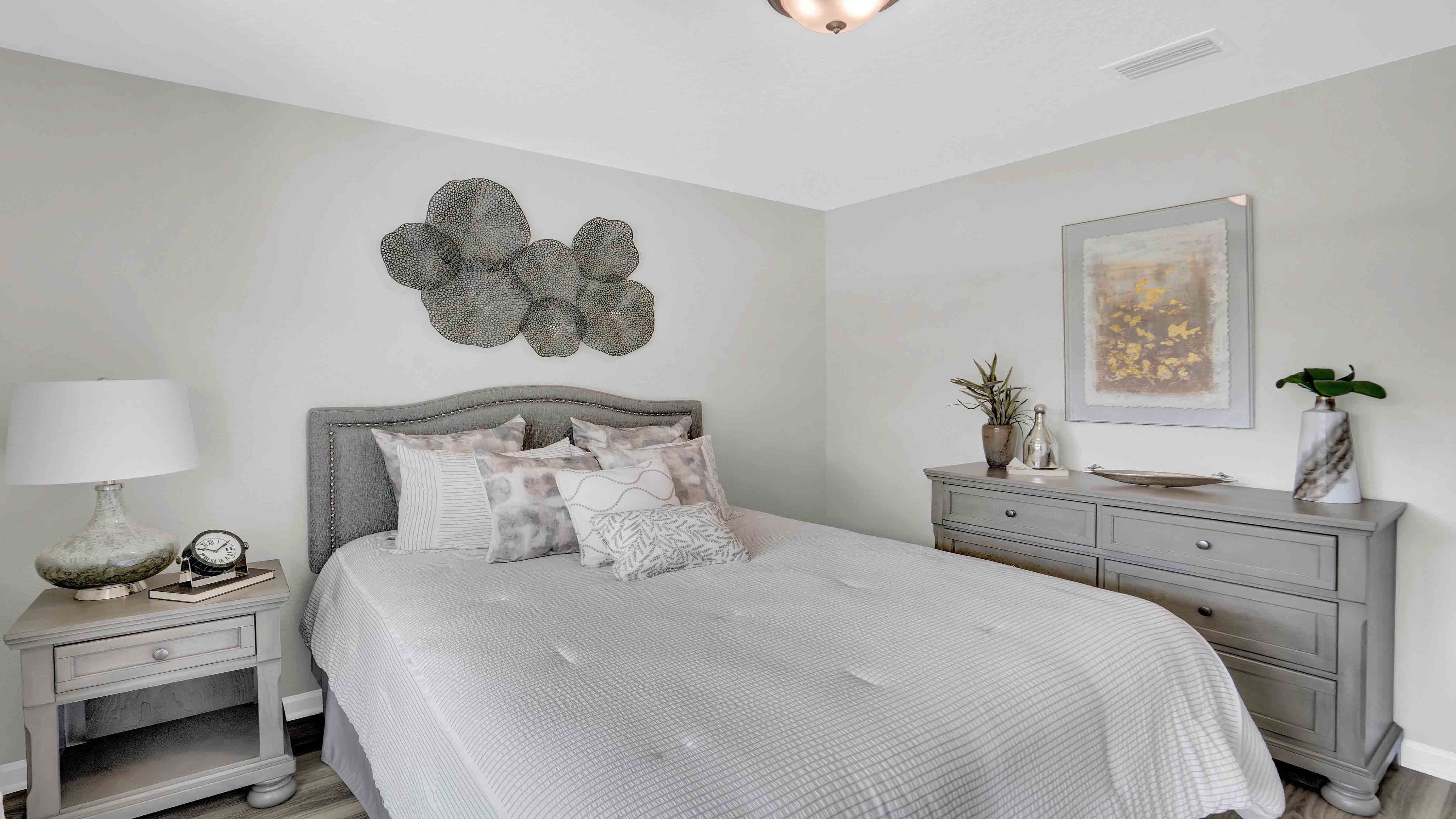 cali bedroom