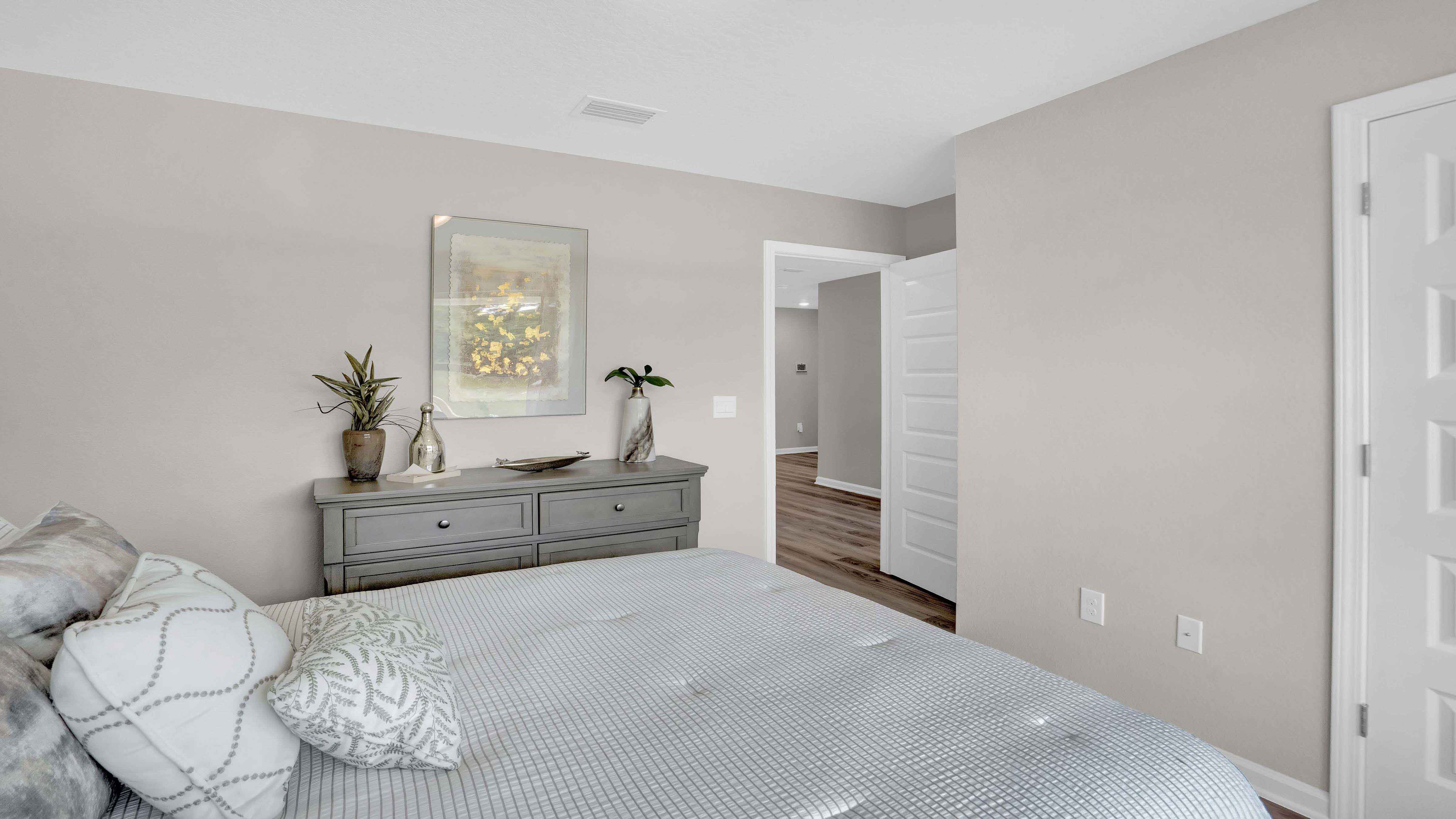 cali bedroom