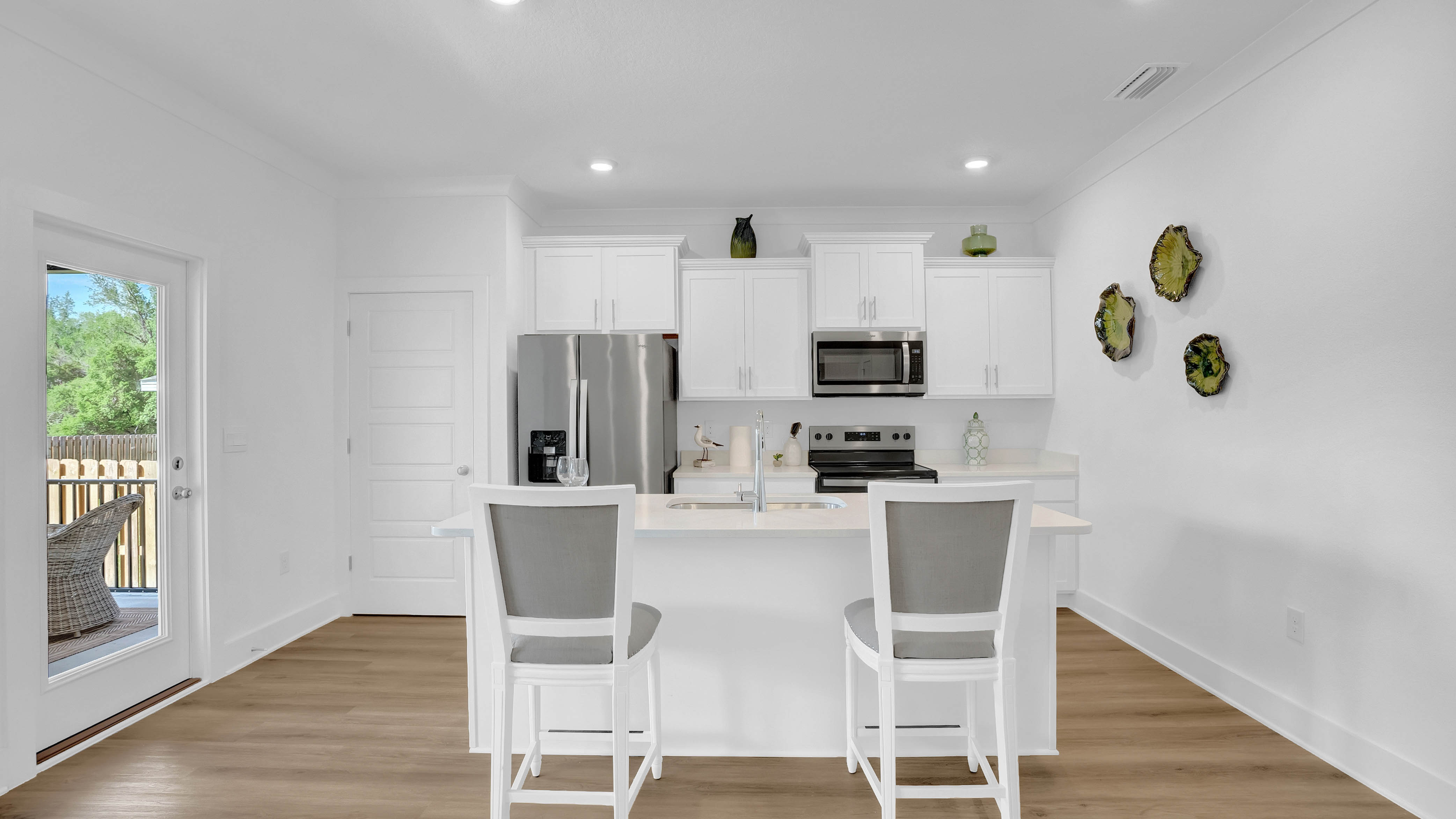 Kelly open concept interior.