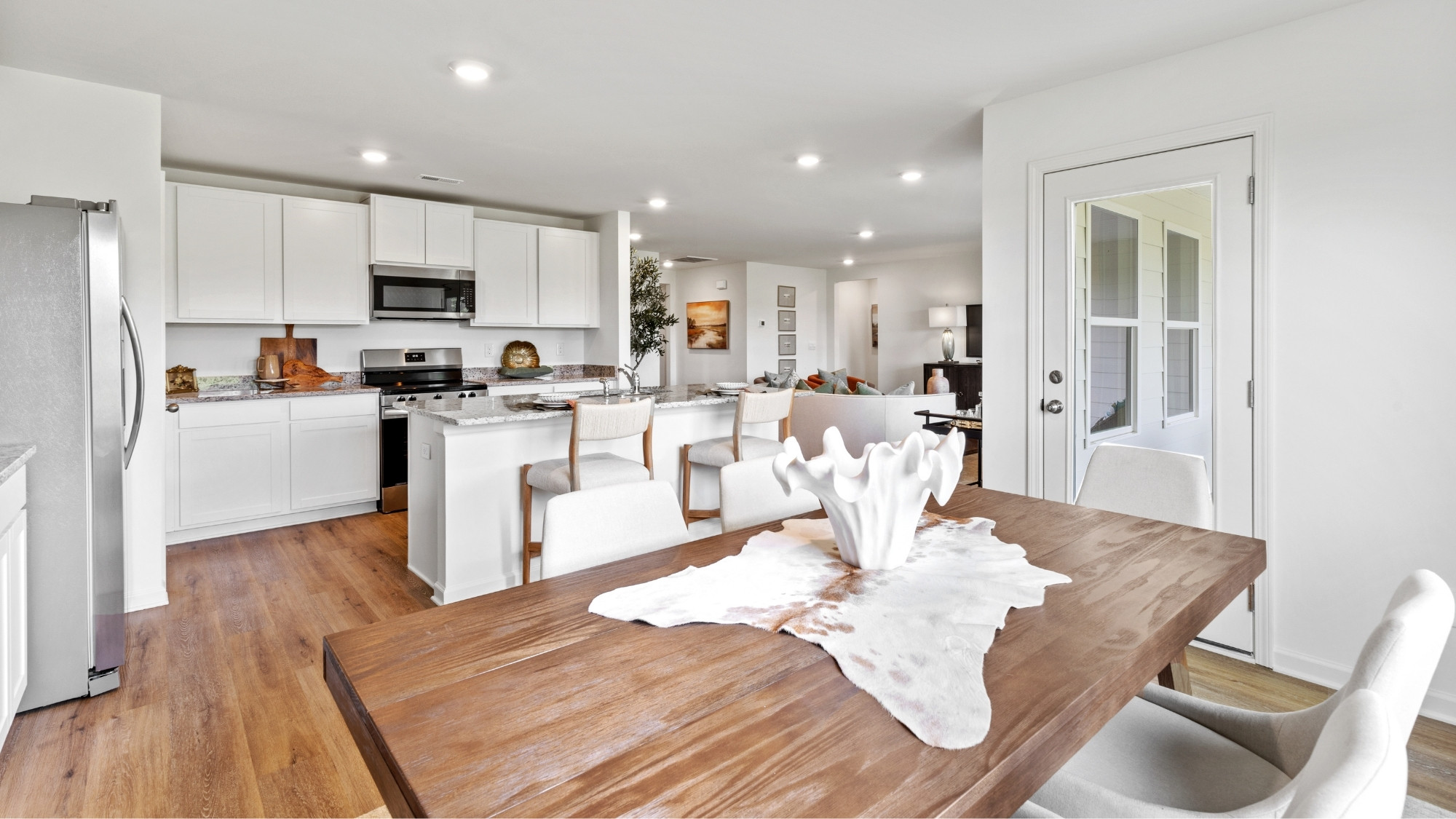 Cairn open concept interior.