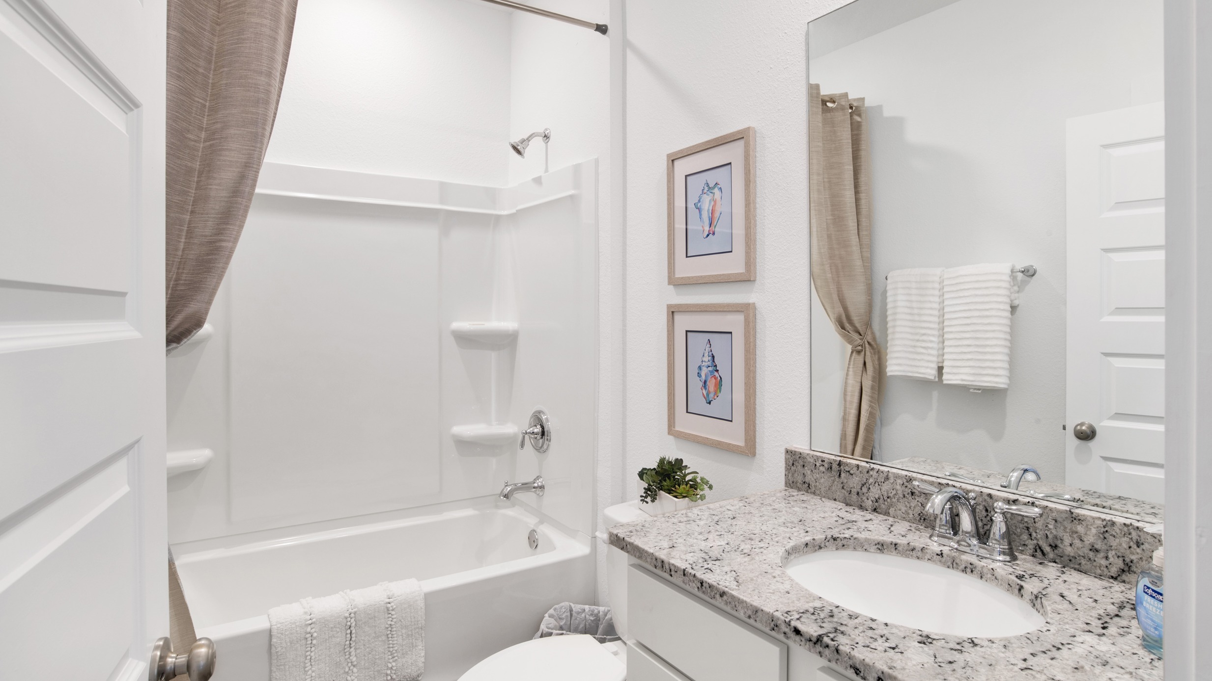 isabella bathroom