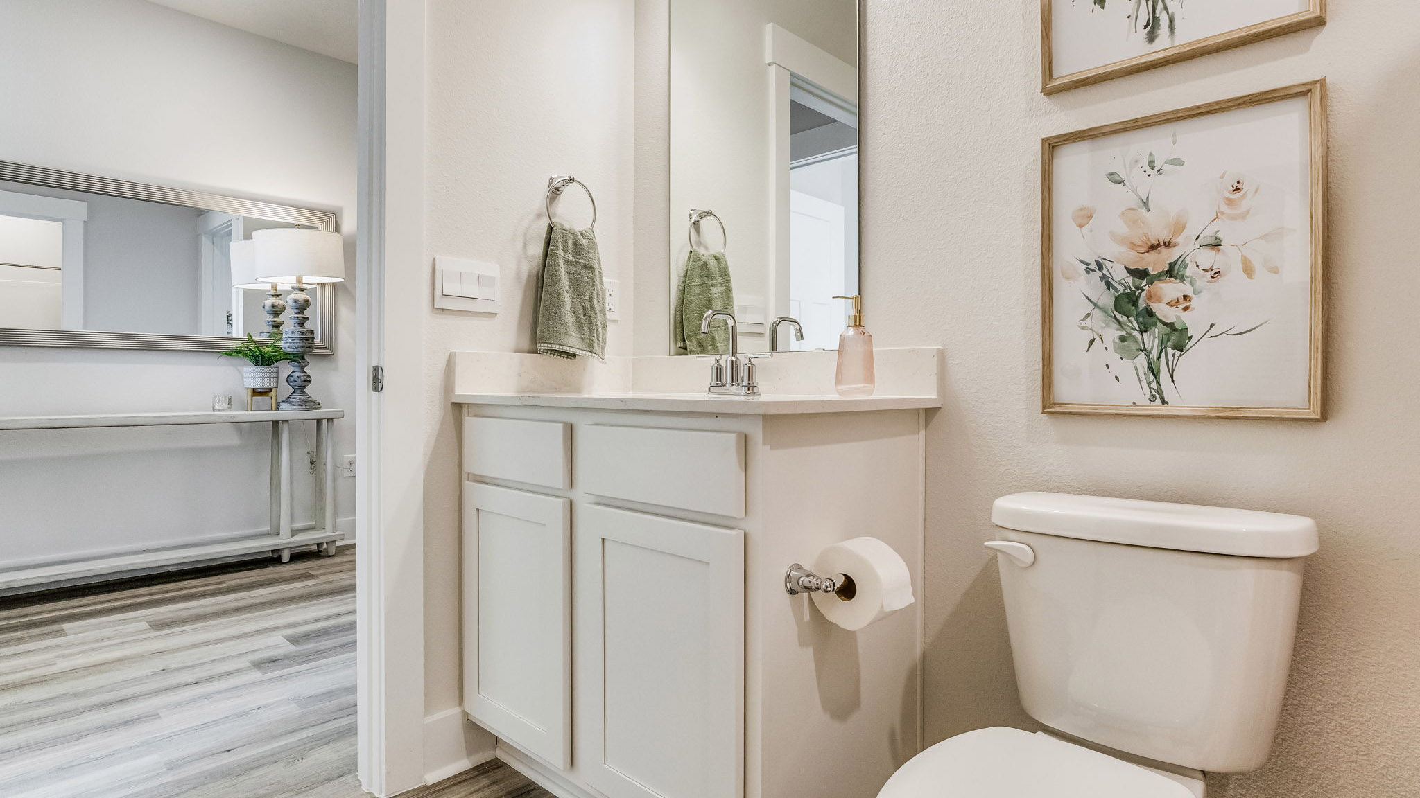 Rhett new home interior