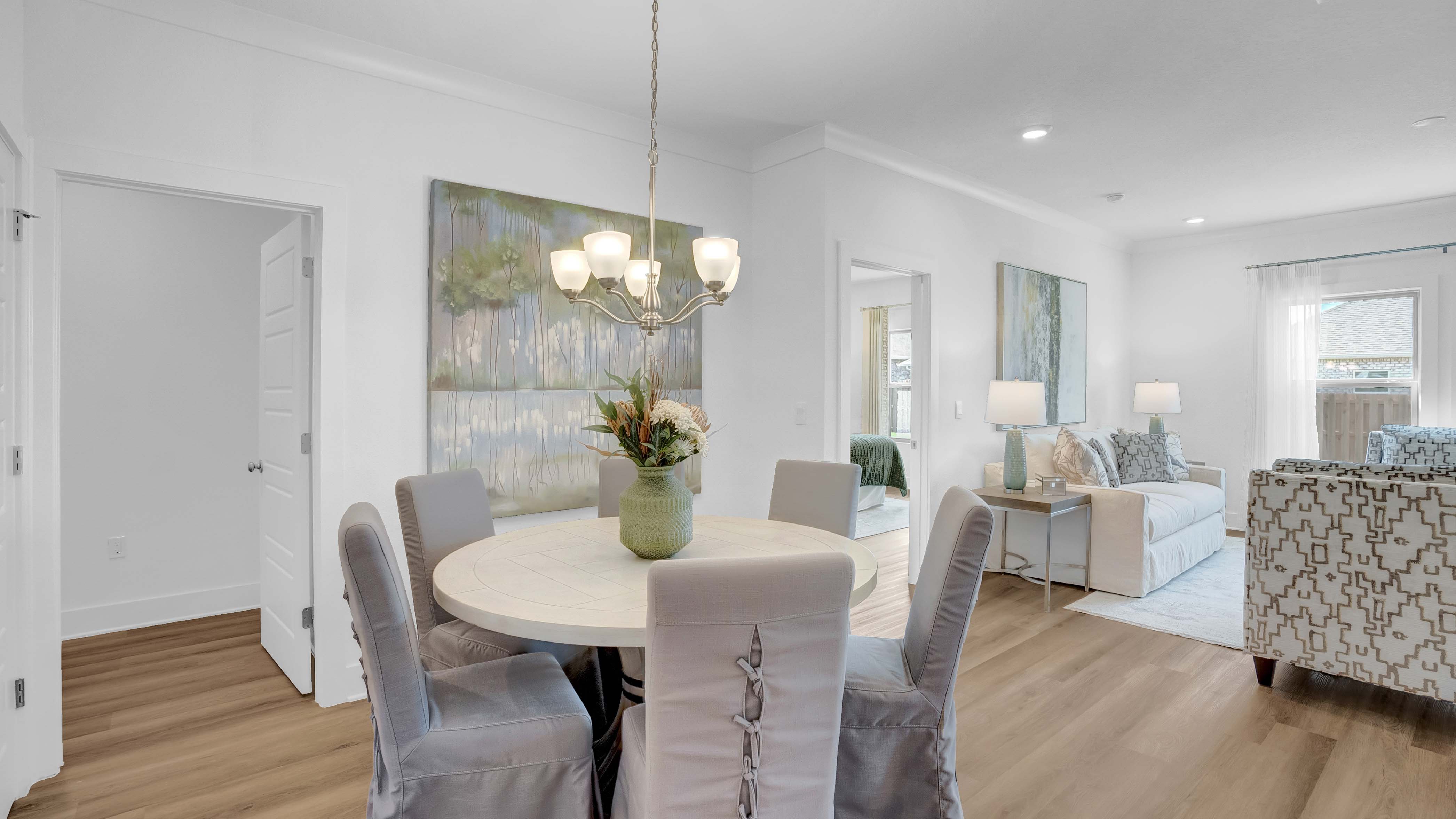 Spacious Kelly floorplan dining room.