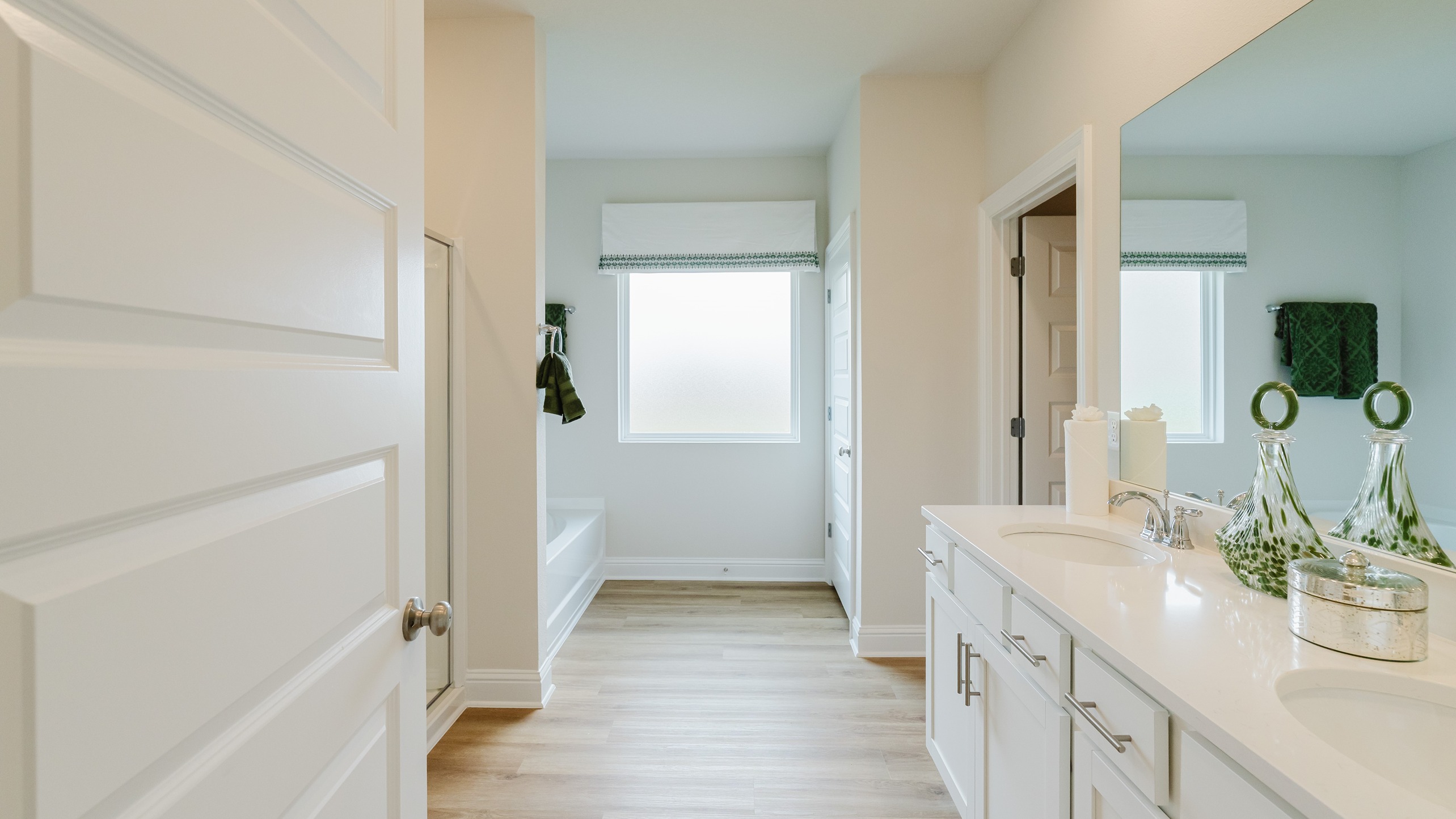 cairn bathroom