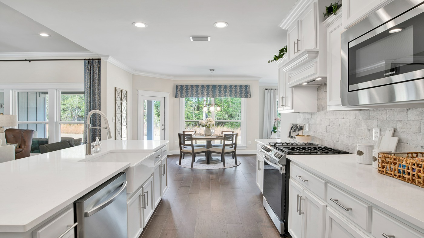 holly kitchen