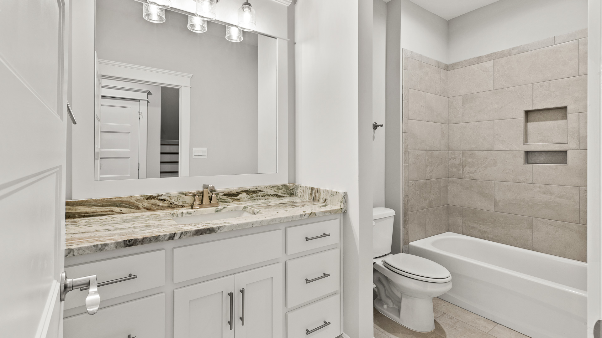 elm bathroom