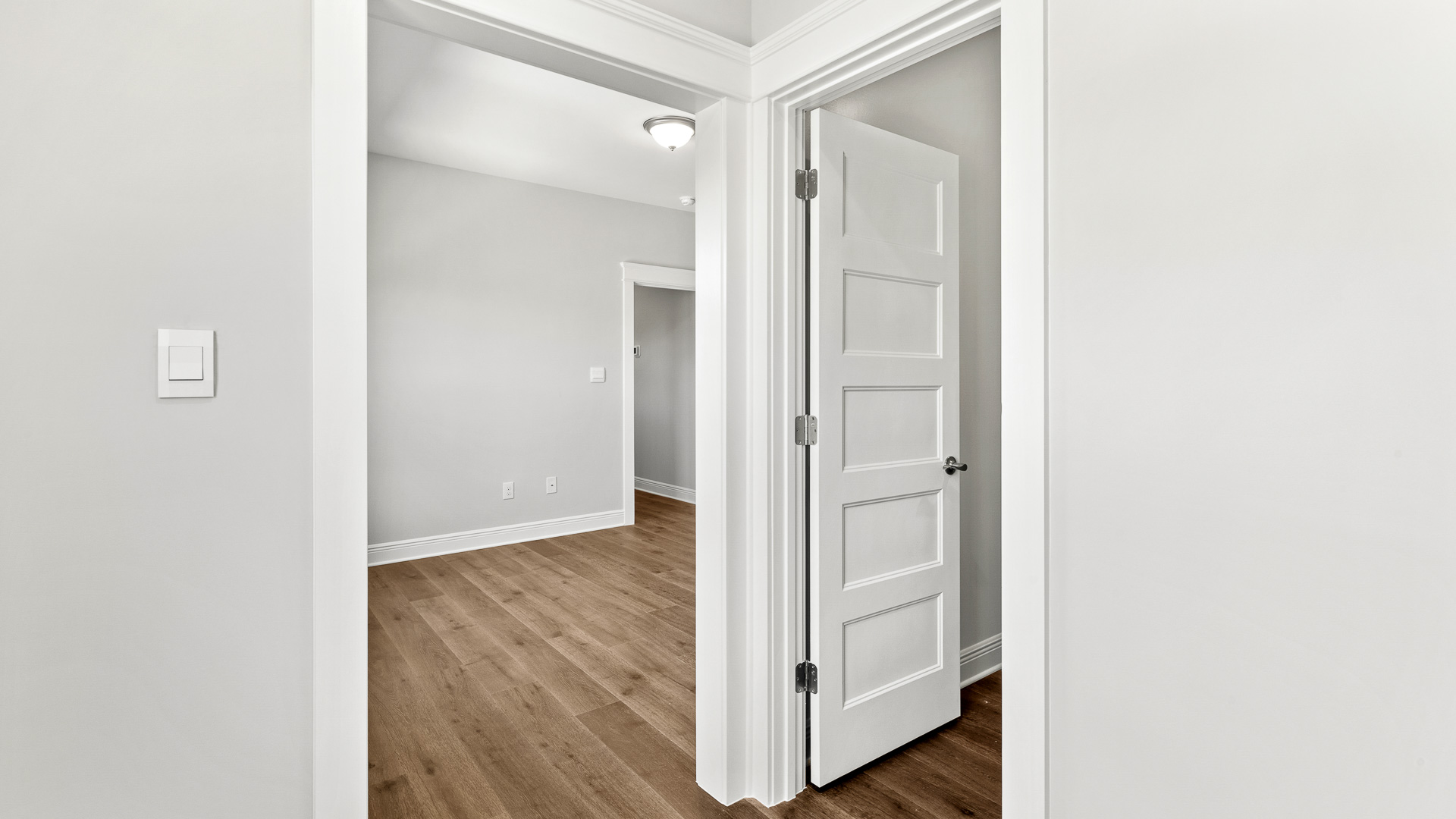 elm bedroom