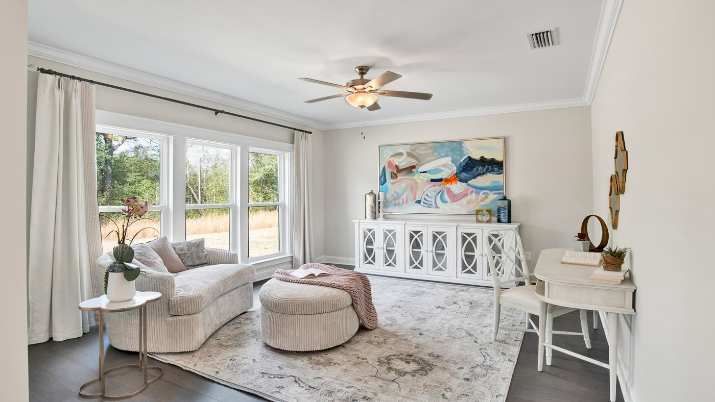 Keeping room with sitting area.