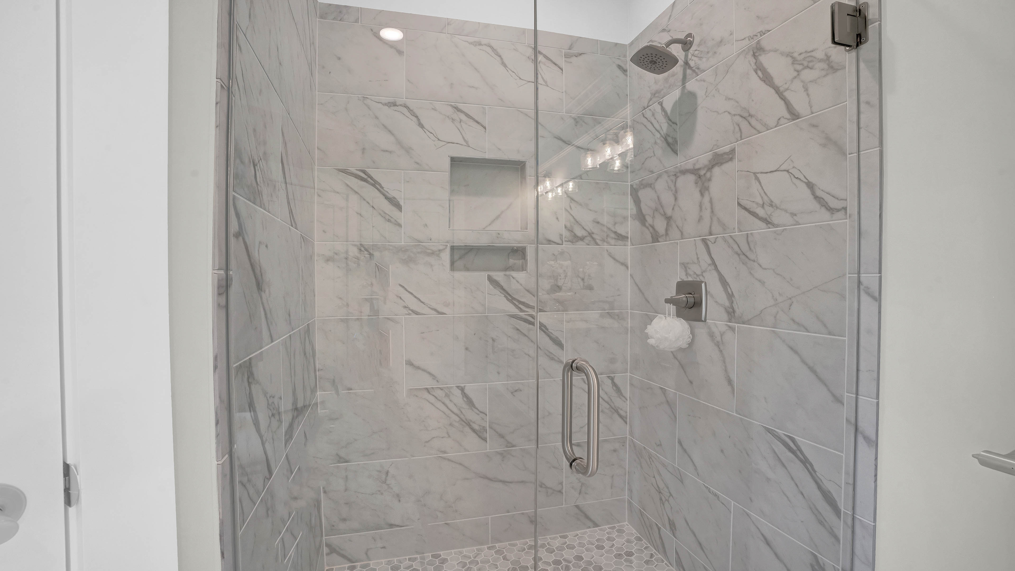 holly bathroom