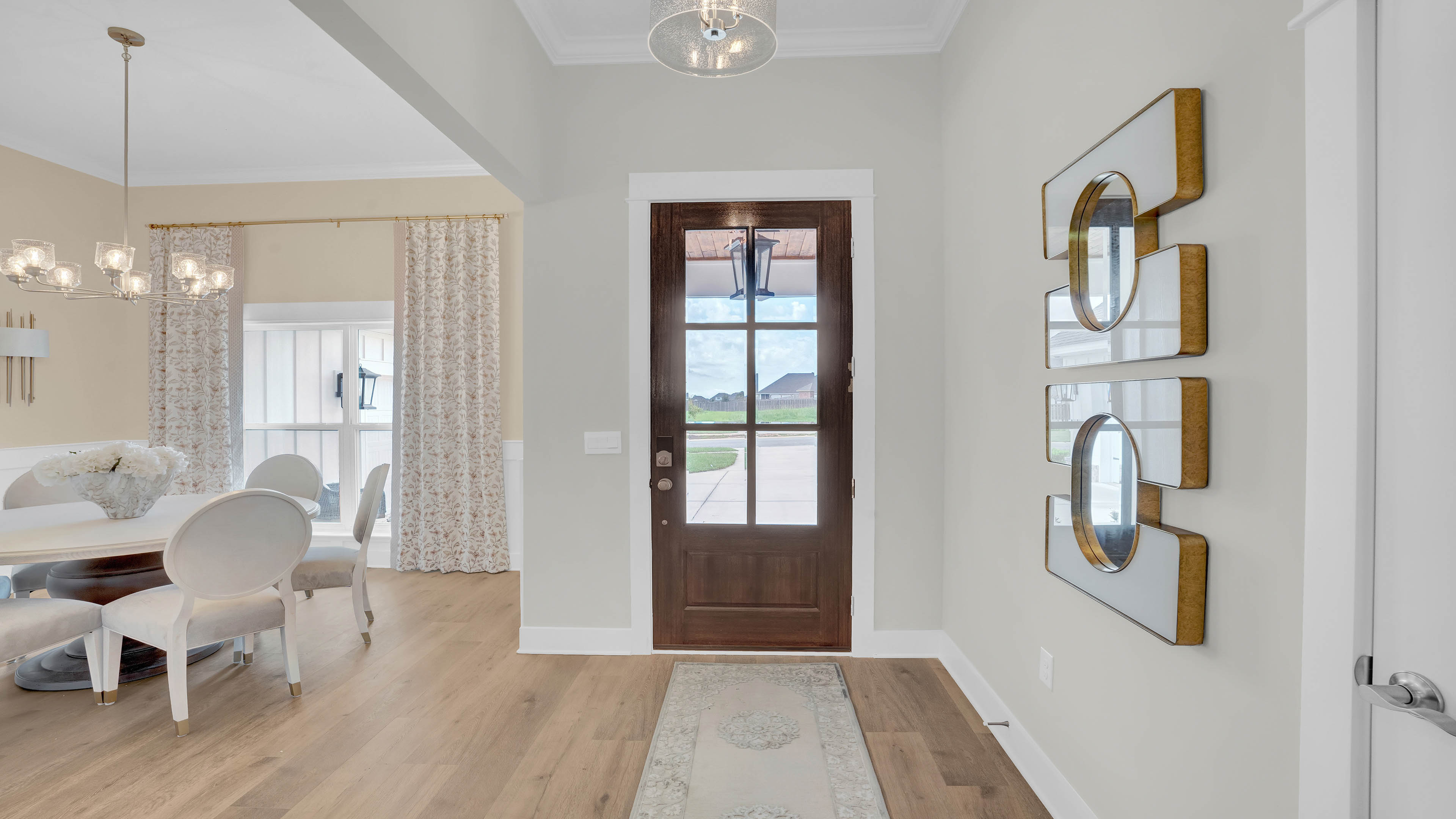 holly foyer