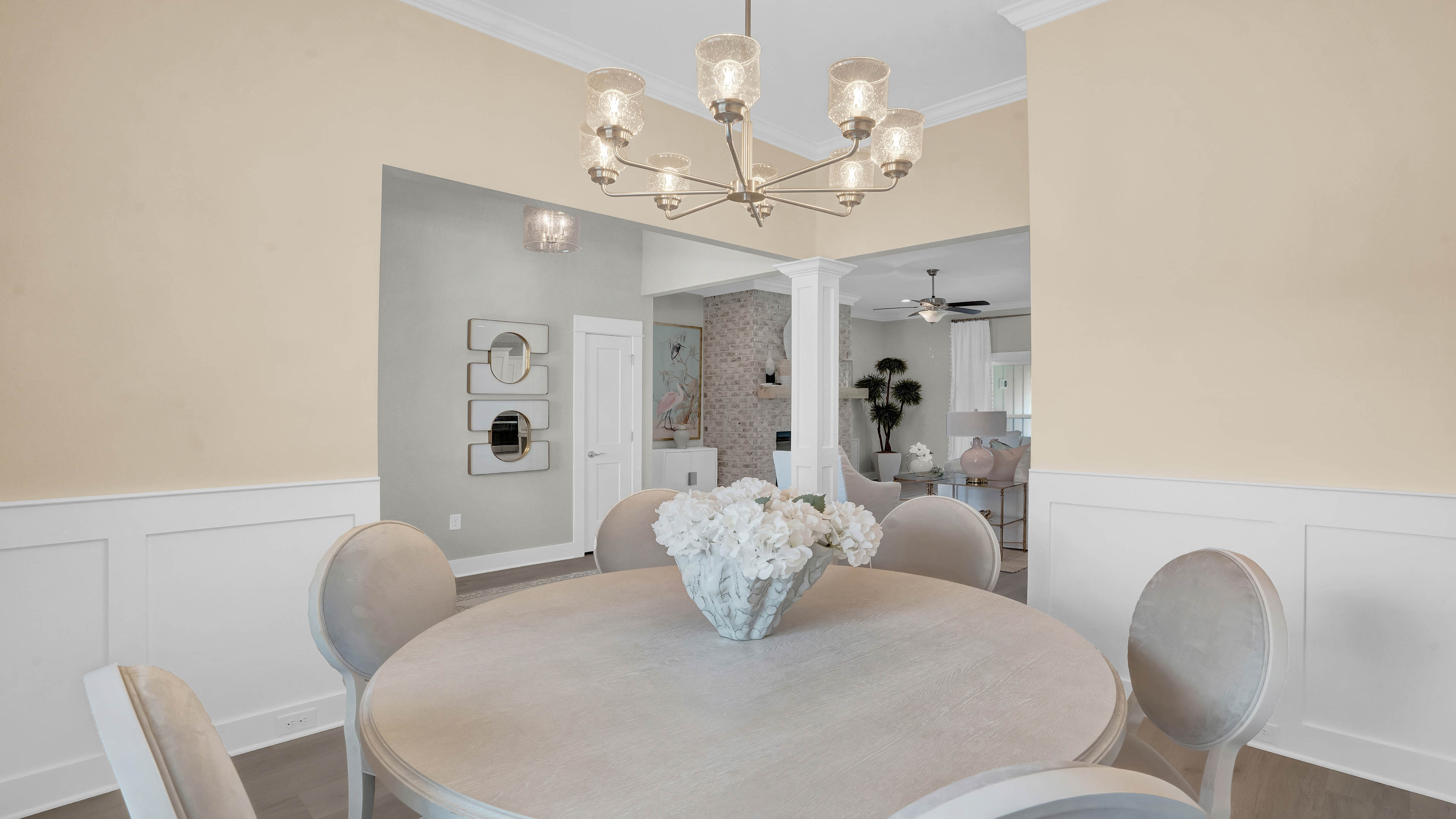holly dining room
