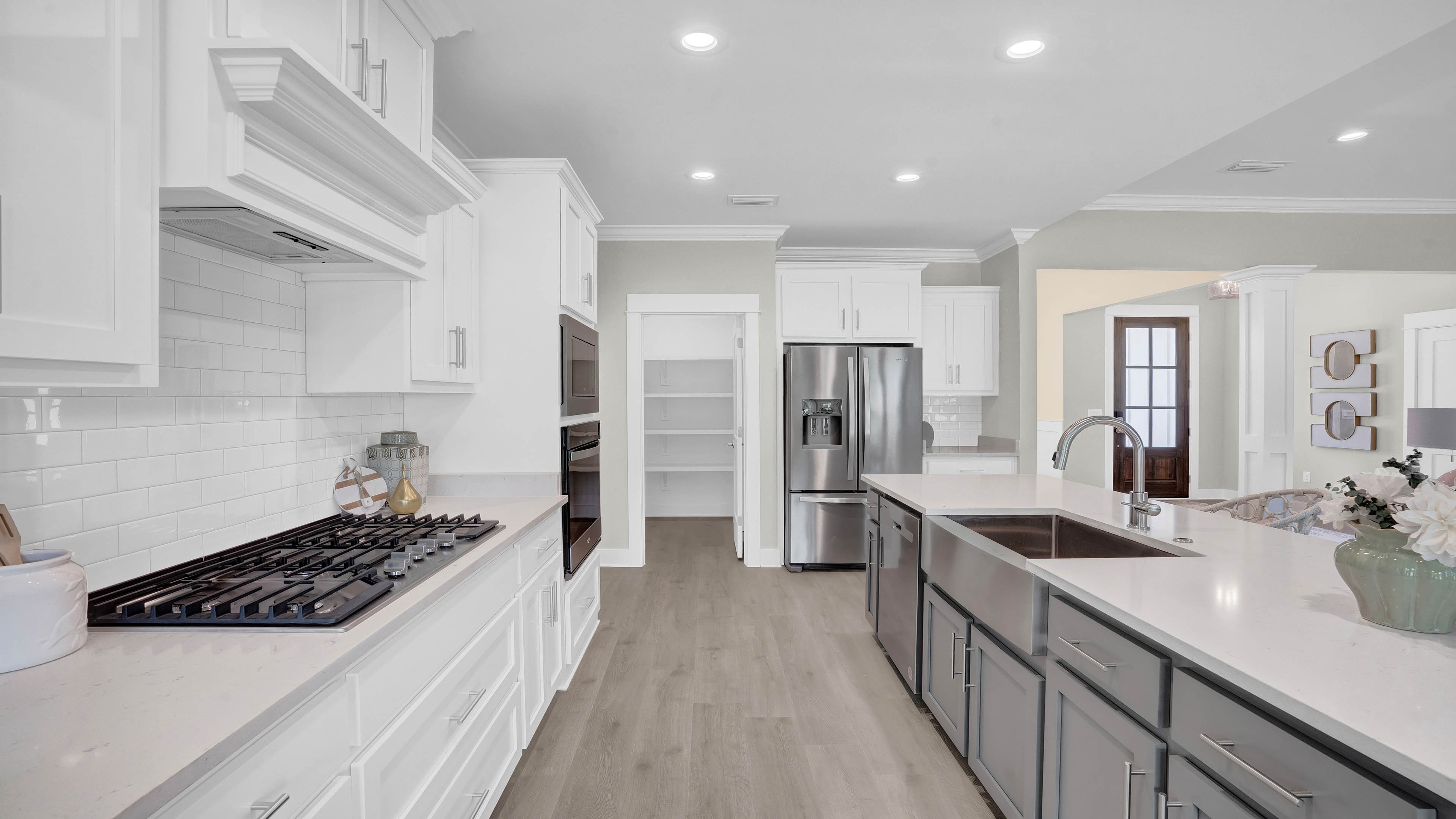 holly kitchen