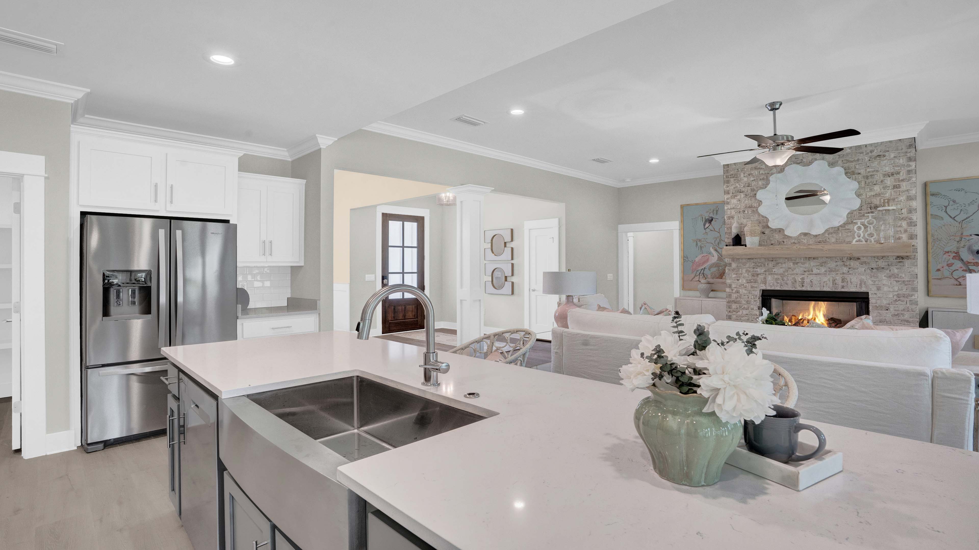 holly kitchen