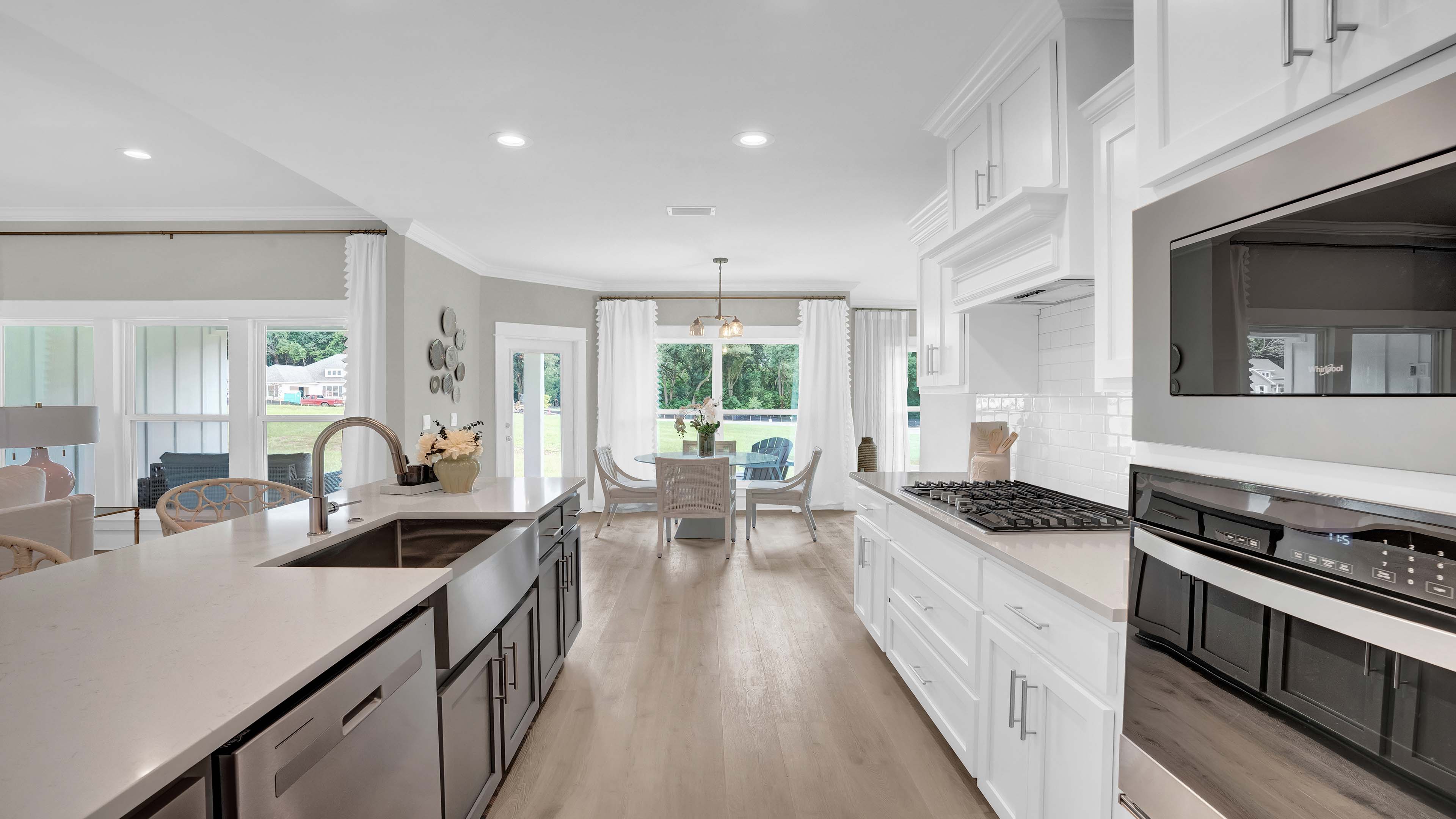holly kitchen