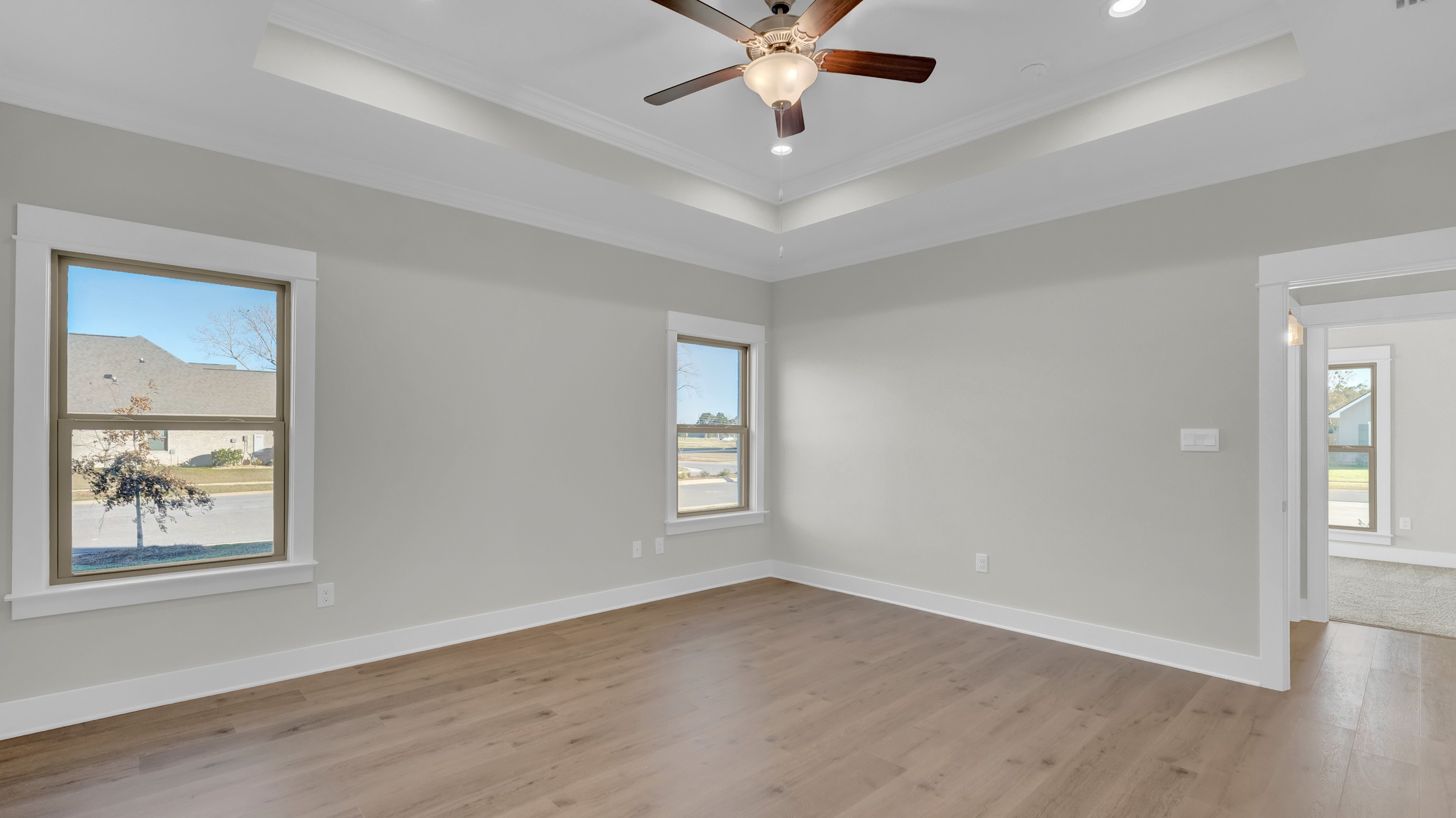 Pecan interior