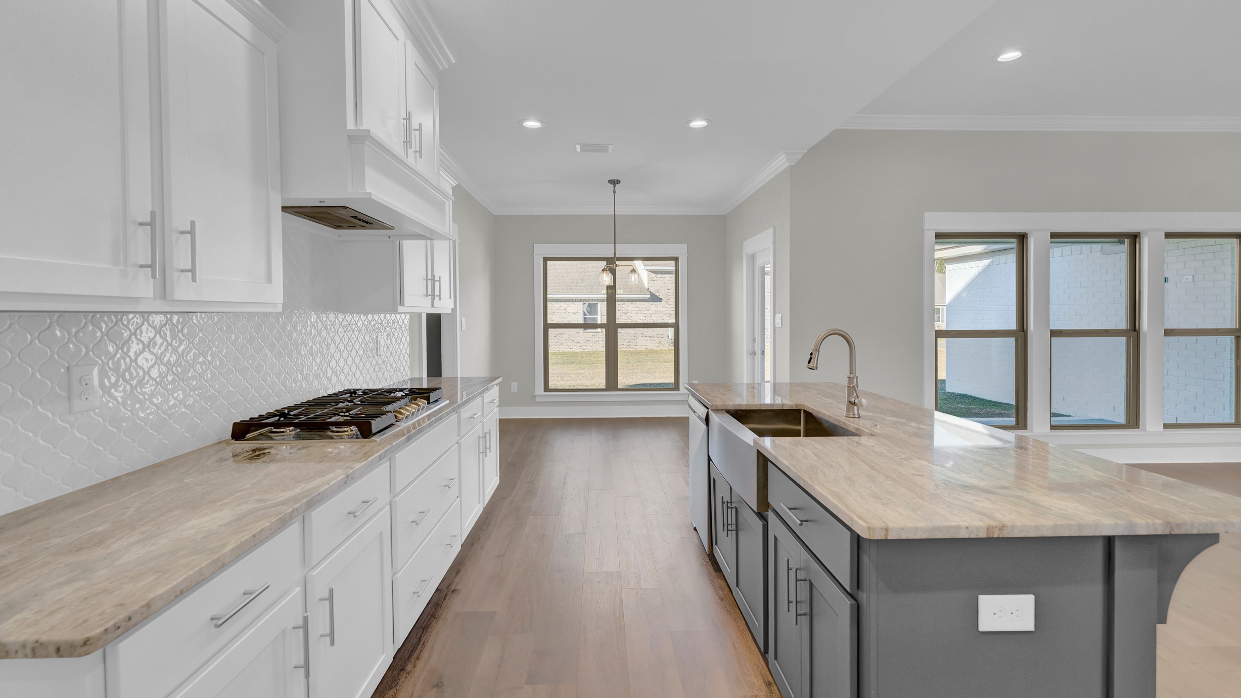 Pecan interior