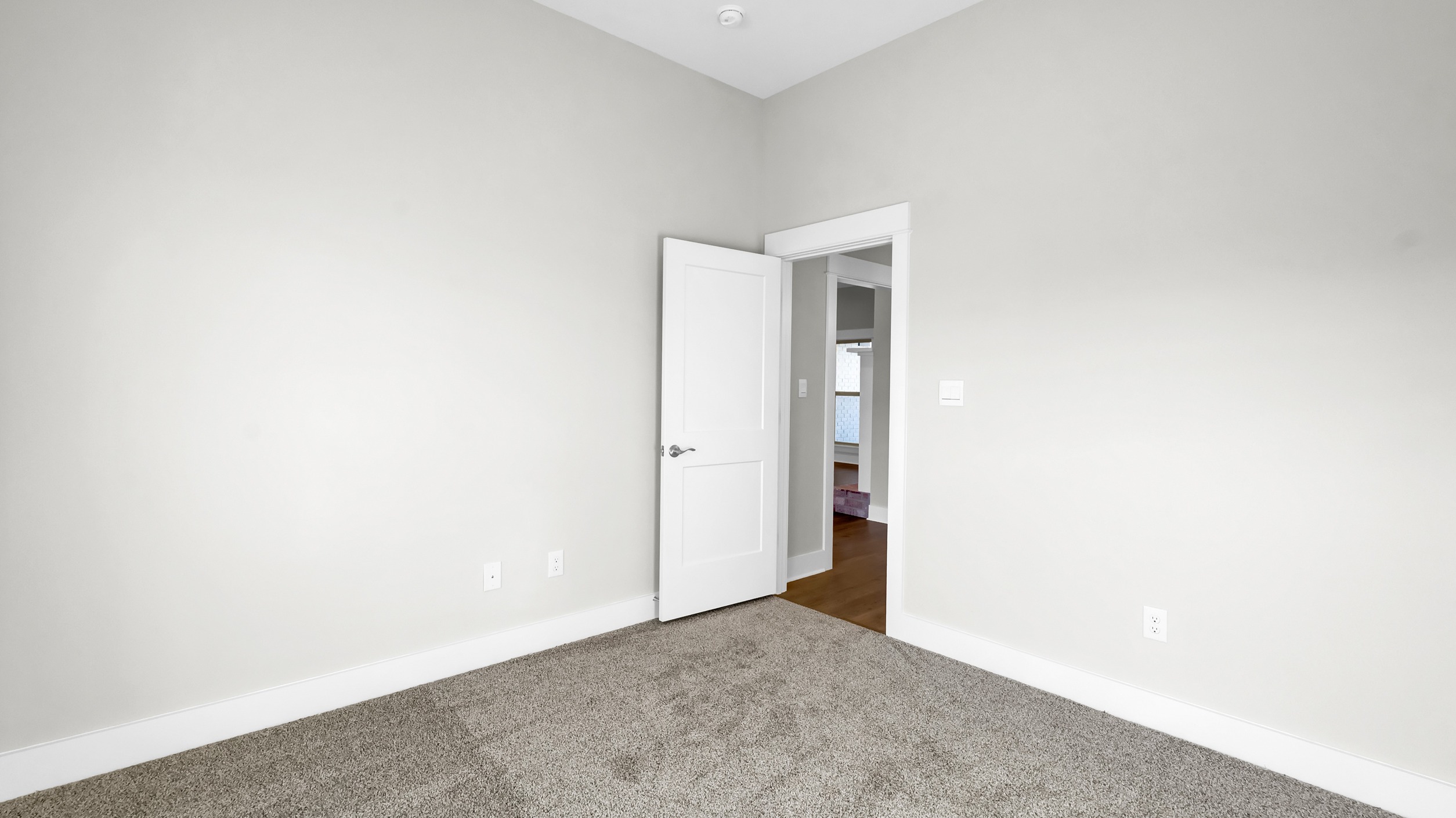 Pecan interior