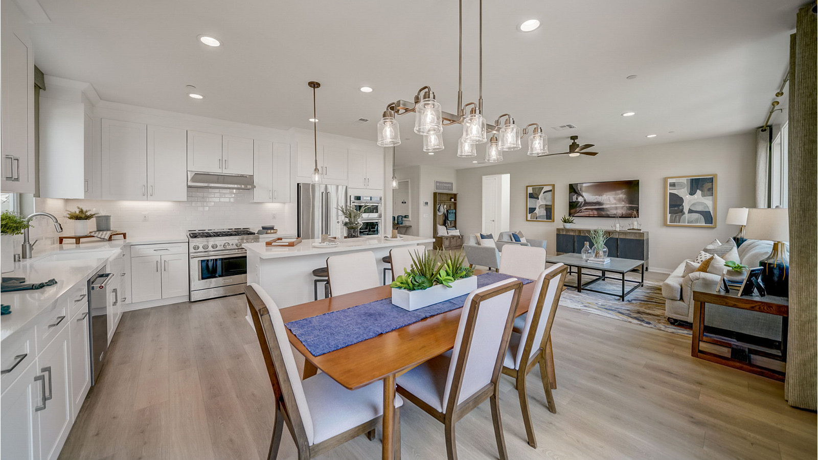 Spacious open-concept great room, dining room and kitchen