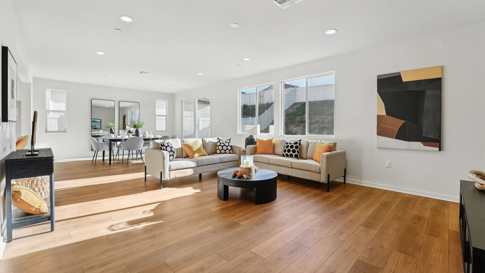 Spacious open-concept great room and dining room