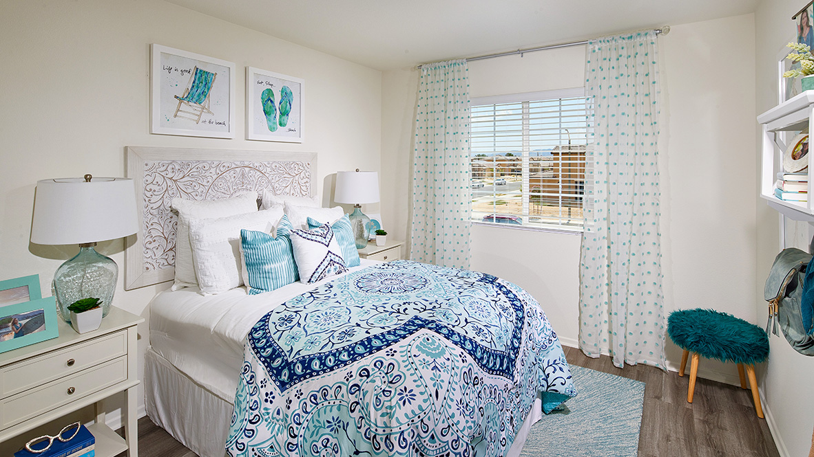 New Homes in Marbella Pointe Lancaster, CA D.R. Horton