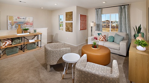 Spacious upstairs loft area