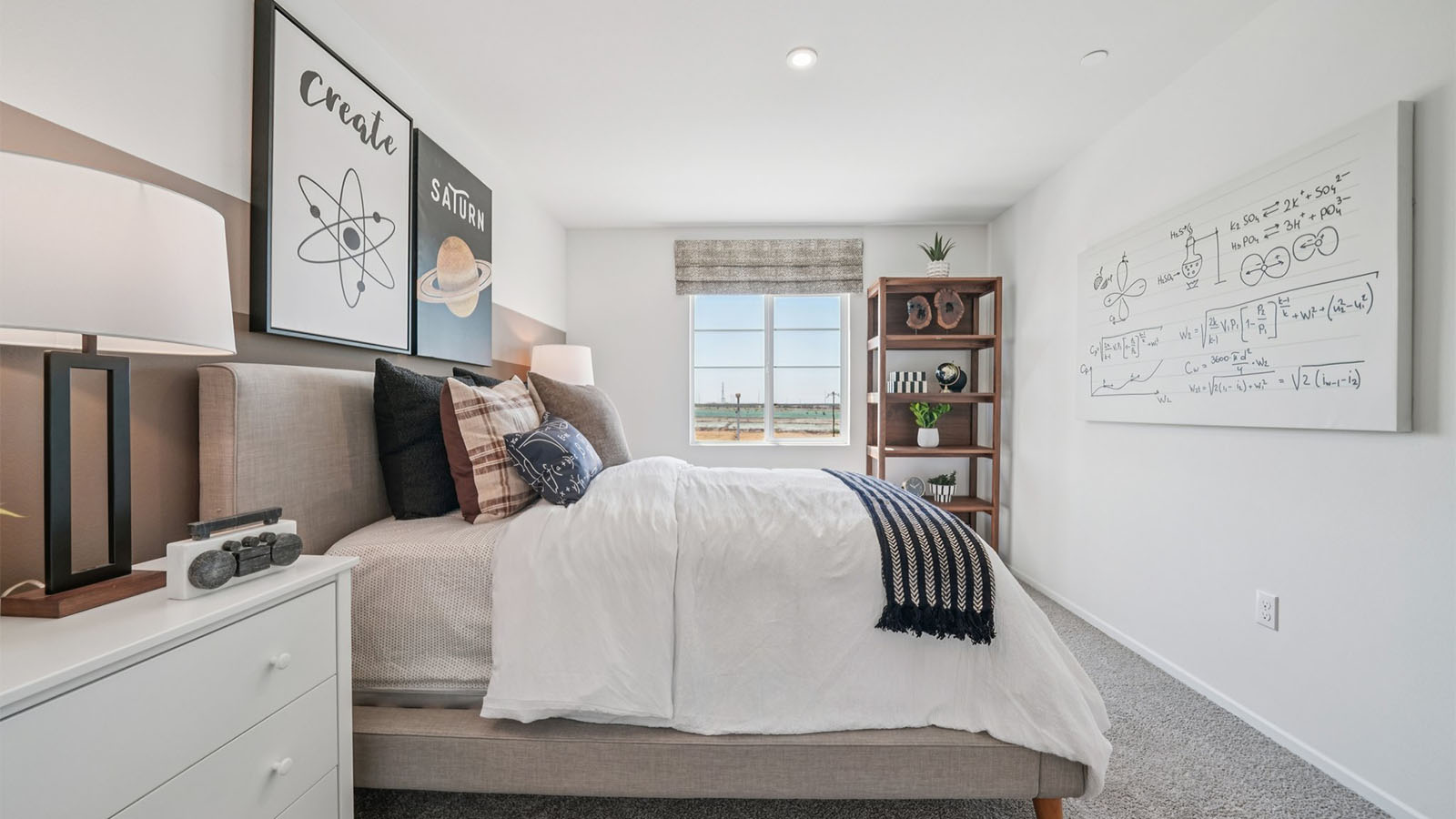 Bedroom with full bed