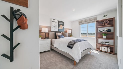 Bedroom with full bed