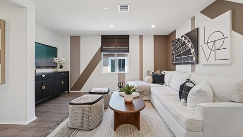 Spacious open-concept upstairs loft area