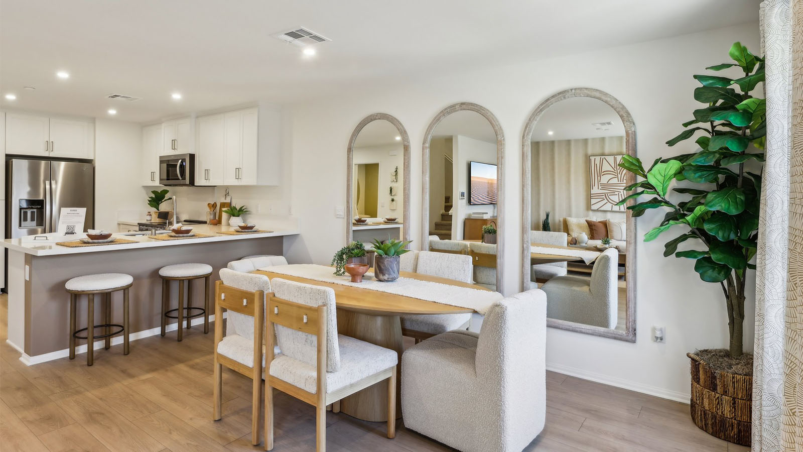 Open-concept dining room area