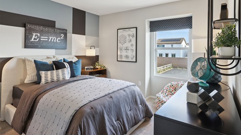 Secondary bedroom