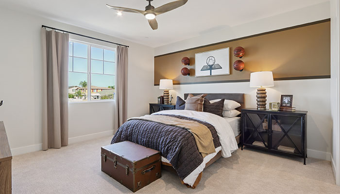 Secondary bedroom