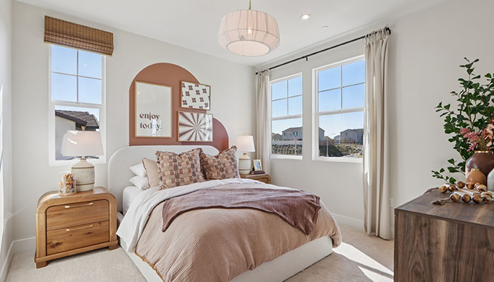 Secondary bedroom