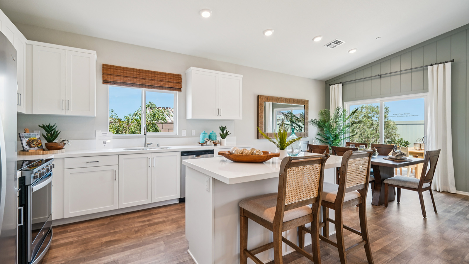 Spacious kitchen and dining space