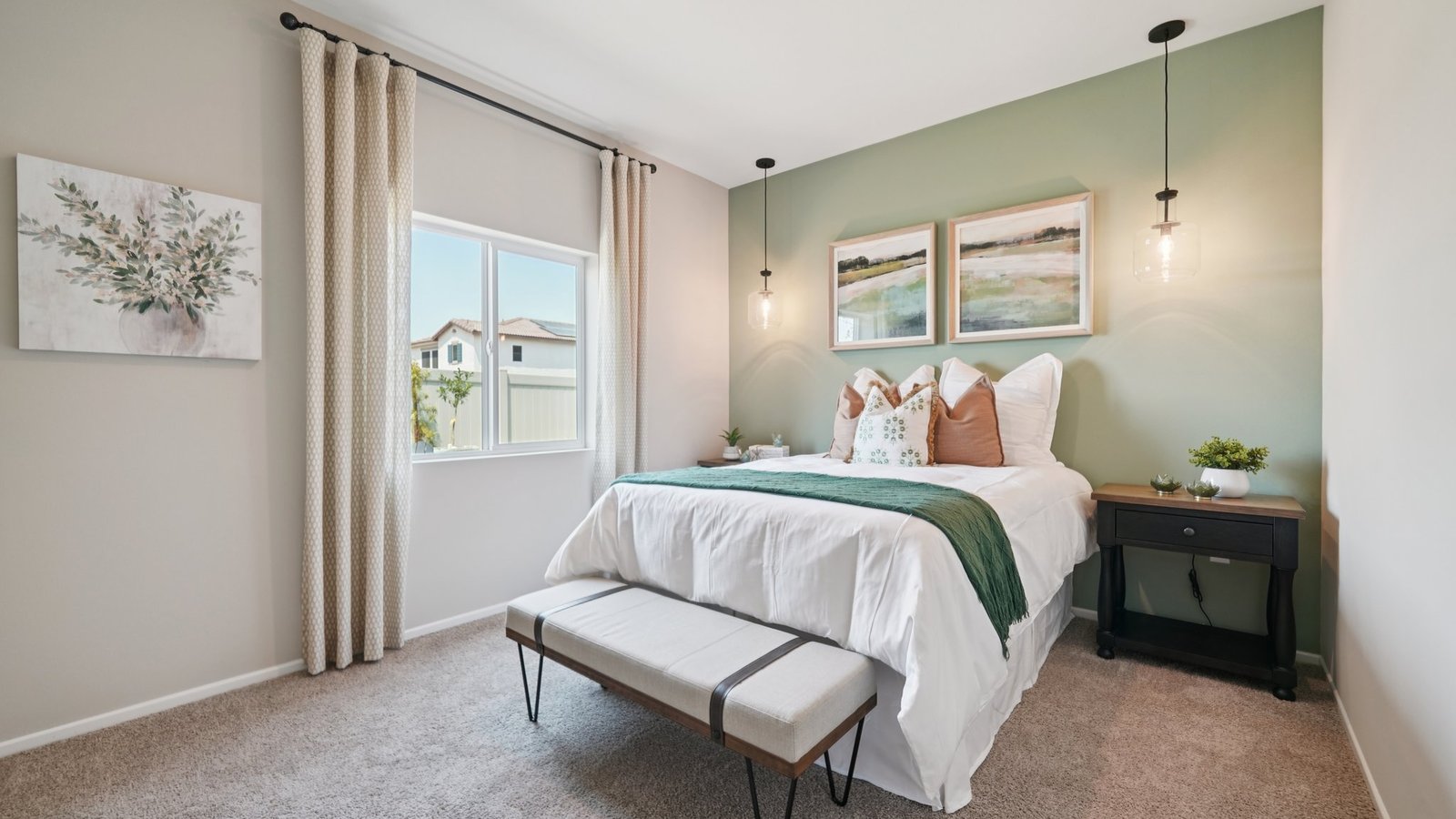 secondary bedroom