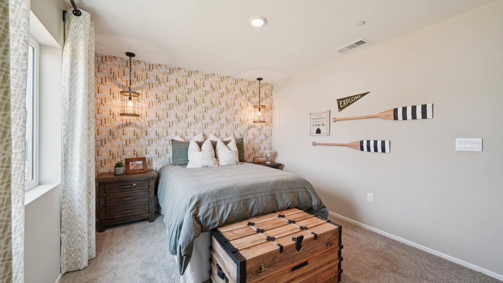 secondary bedroom