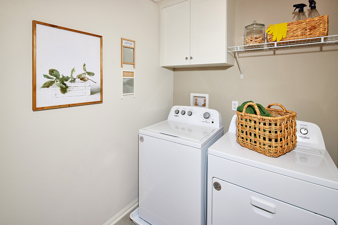 New Homes in Pleasant Valley Ranch Winchester, CA D.R. Horton