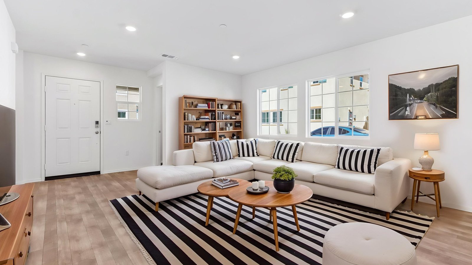 virtually staged Open concept great room and kitchen