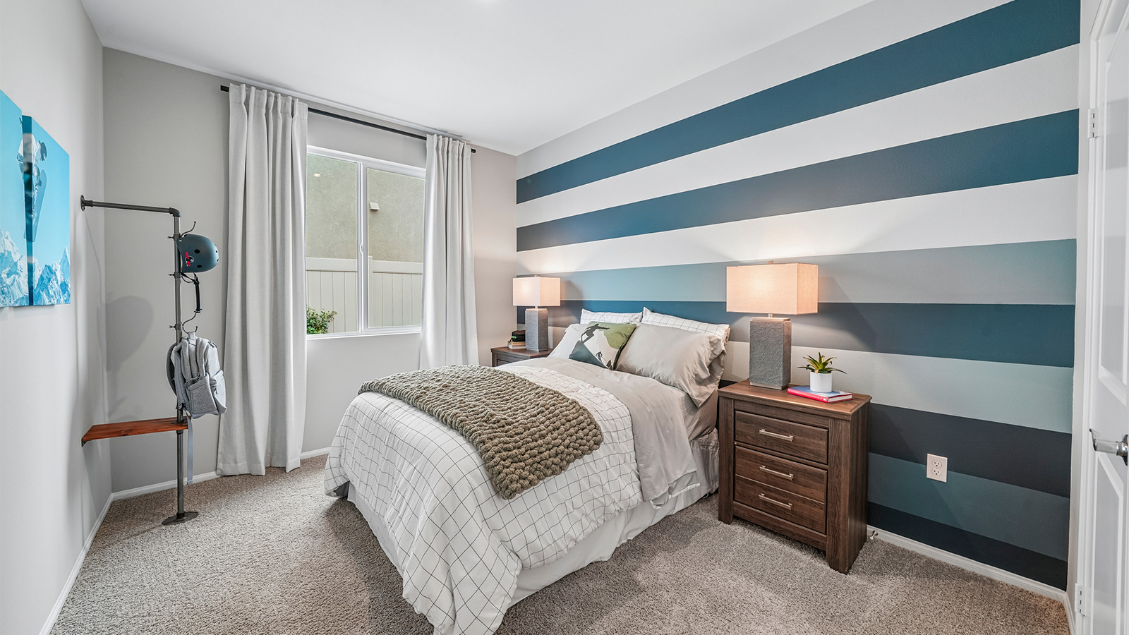 Secondary bedroom