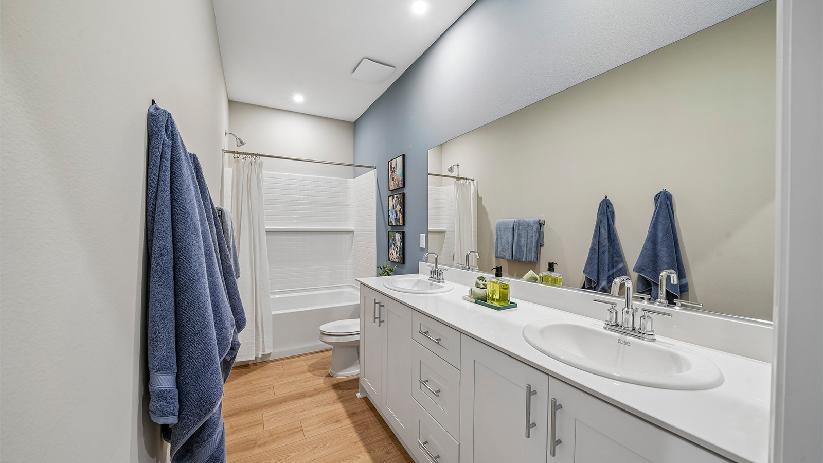 Secondary bathroom