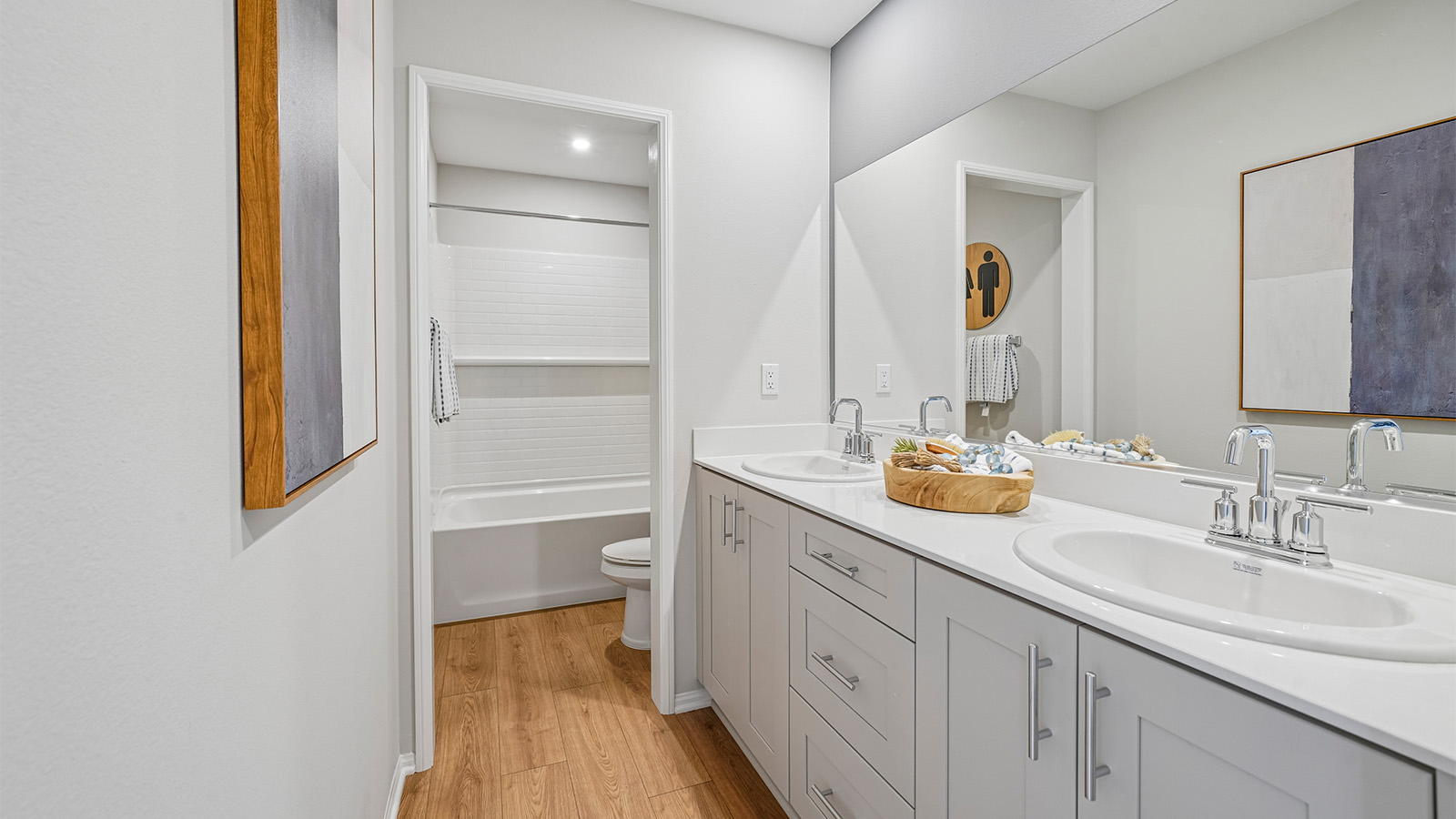 Secondary bathroom