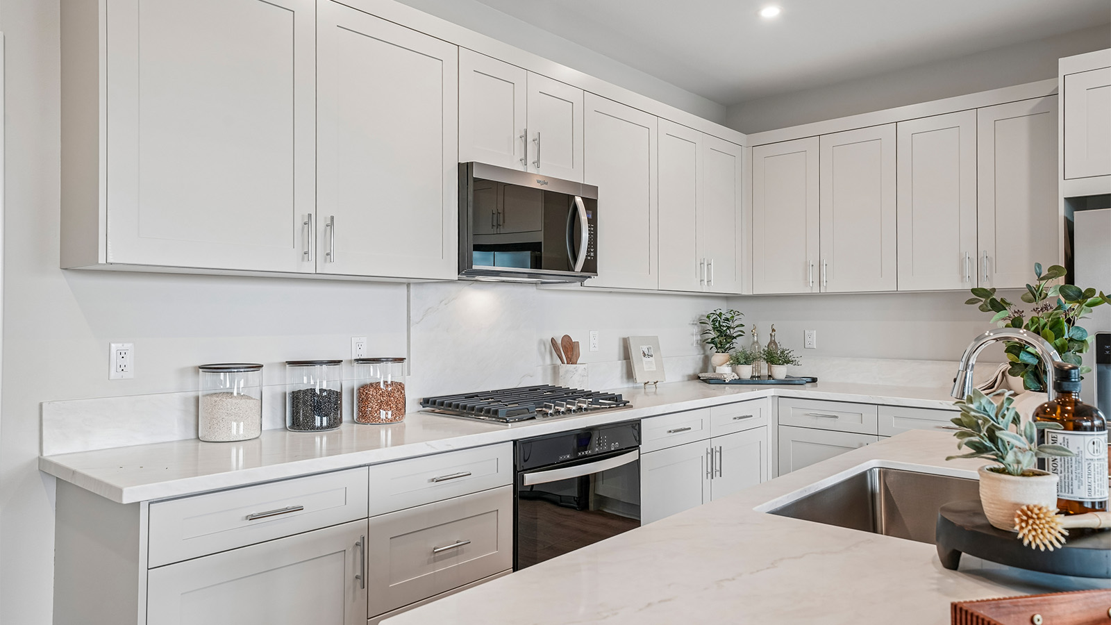 Spacious kitchen