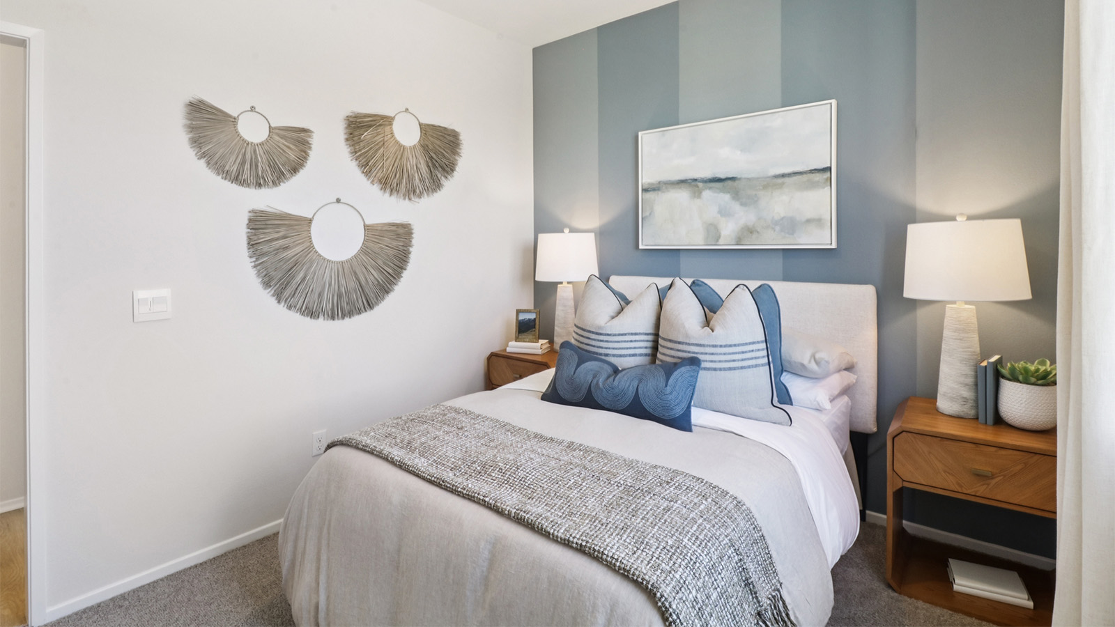 Secondary bedroom