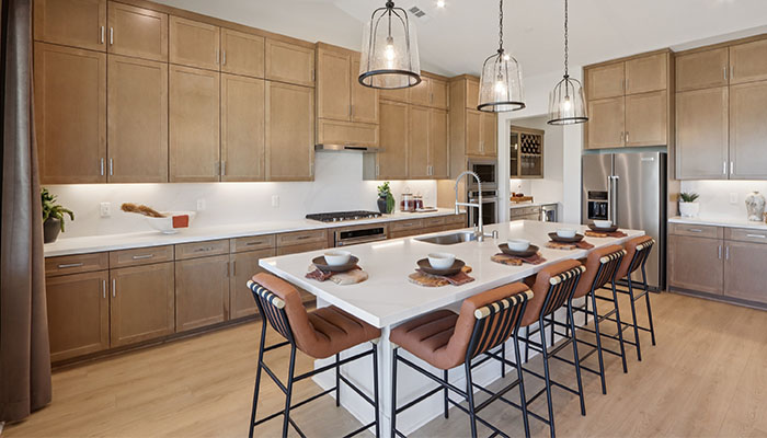 Spacious kitchen with an island