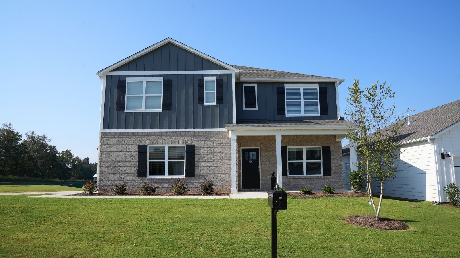 433 Reinsman Cove exterior