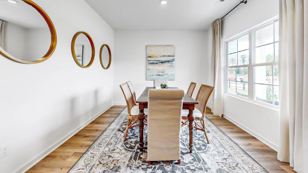 Formal Dining room with a large dinner table and 6 chairs