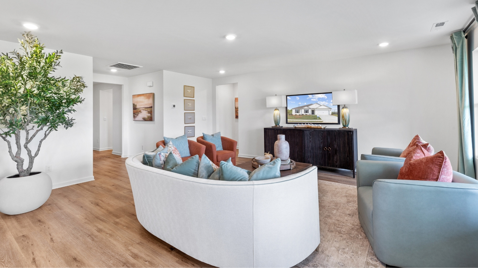 Bright and spacious living area featuring large windows and modern finishes, perfect for creating your dream home.