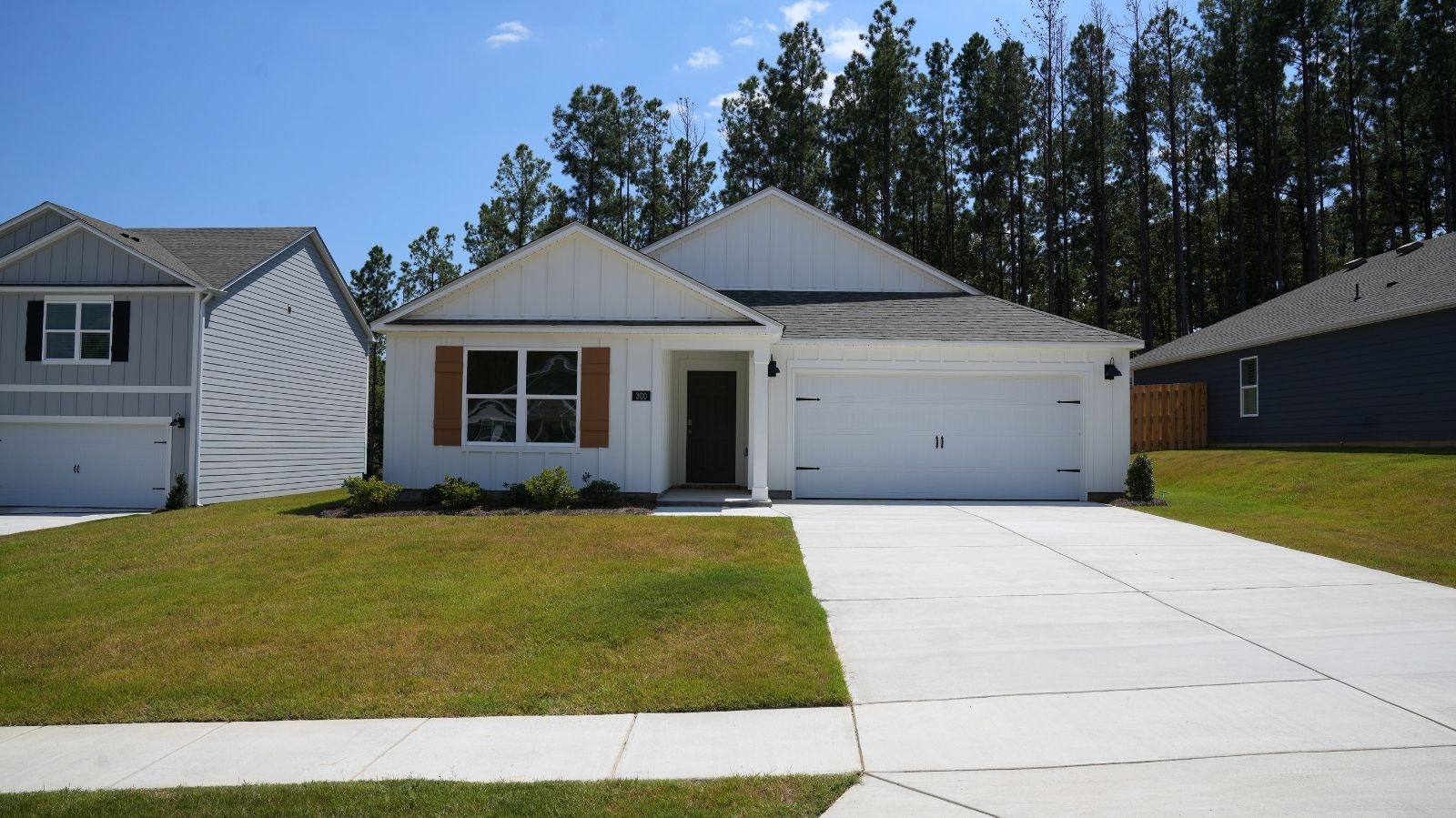 300 Halifax Lane exterior