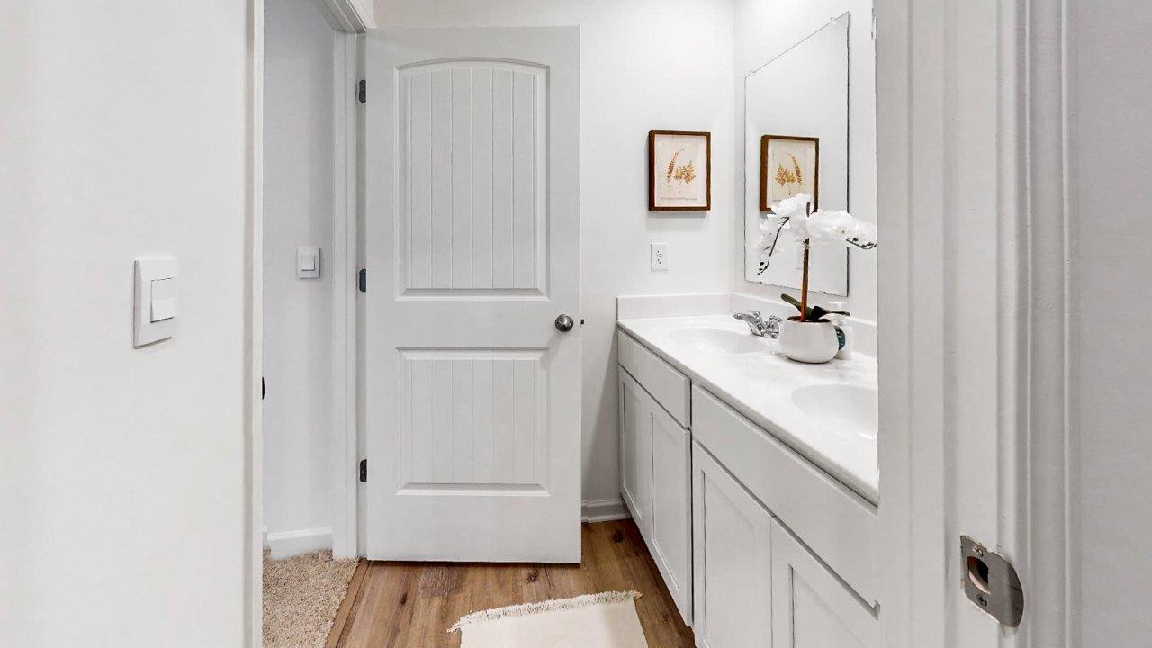 Taylor – Bathroom 2