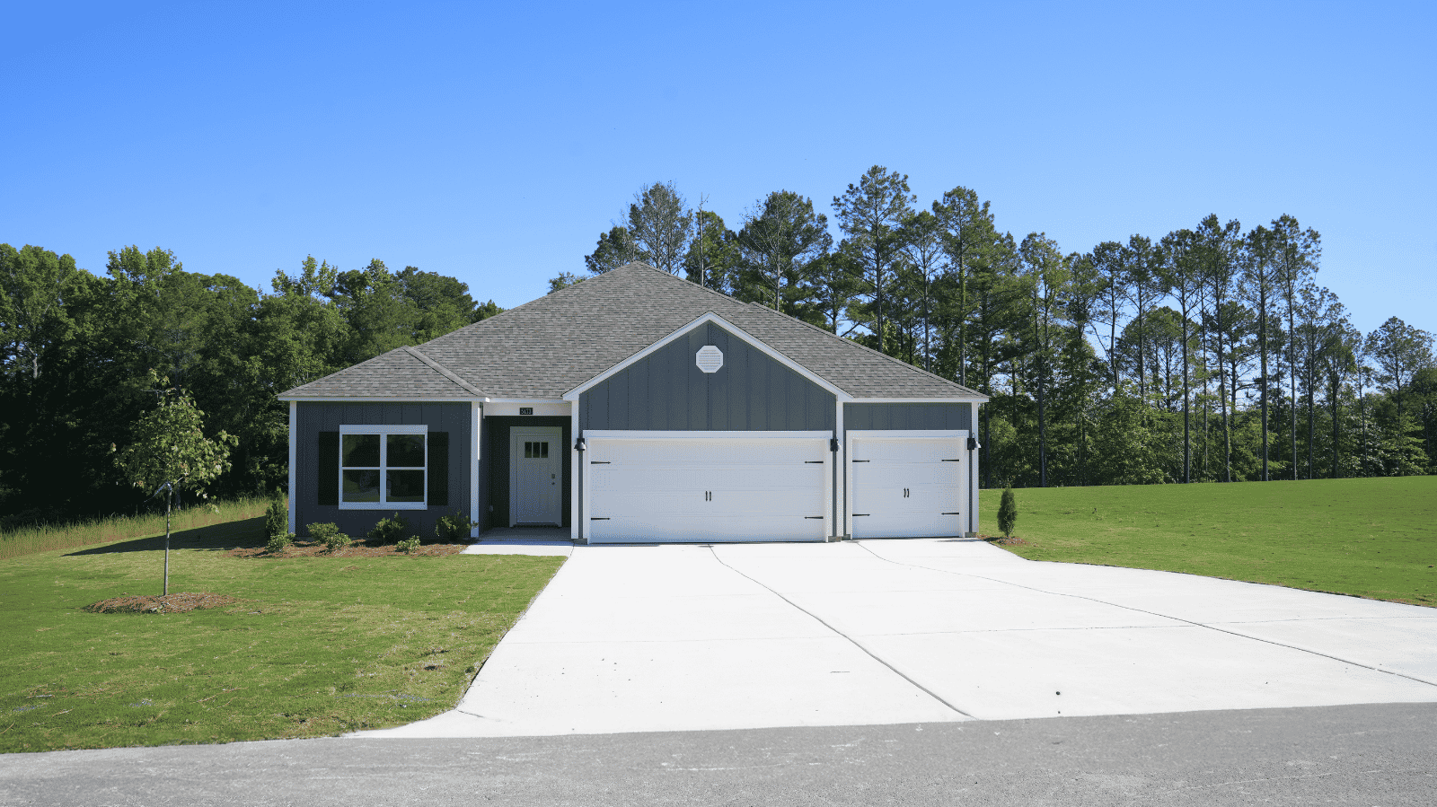 5473 Shady Maple Drive exterior